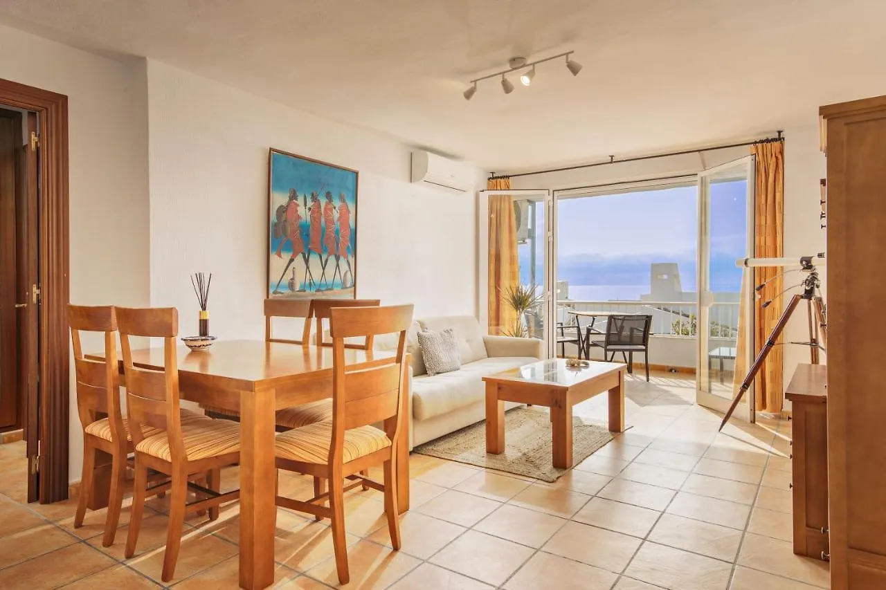 Sunny Beach Apartment Estepona