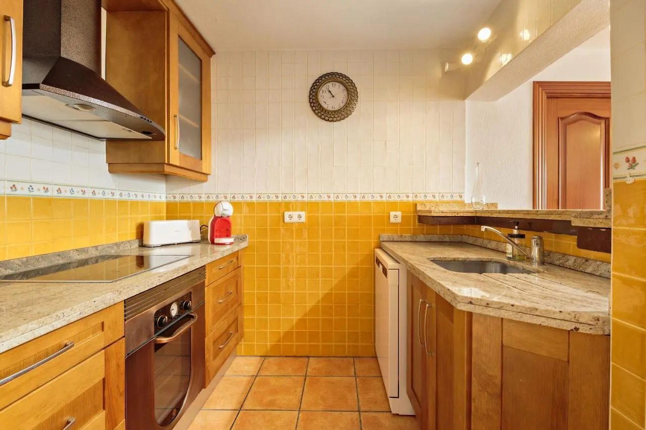 Sunny Beach Apartment Estepona